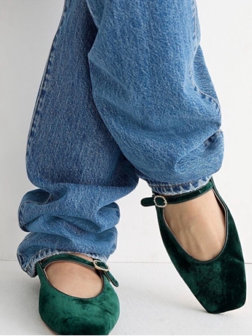 J. Crew Forest Green Velvet Anya Mary Jane Flats with Rhinestone Buckle Size 6